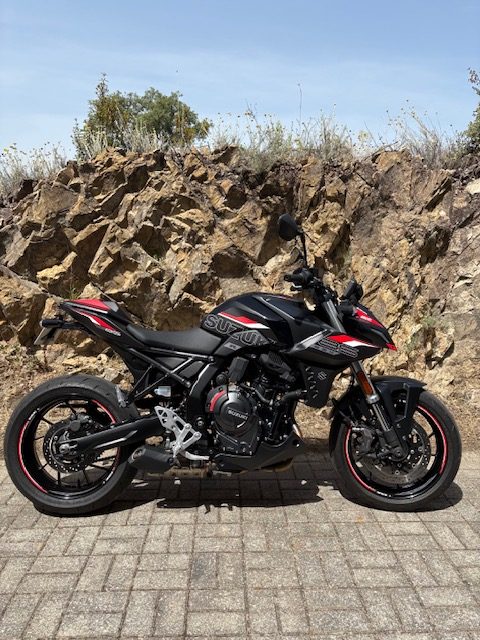 Moto 1
